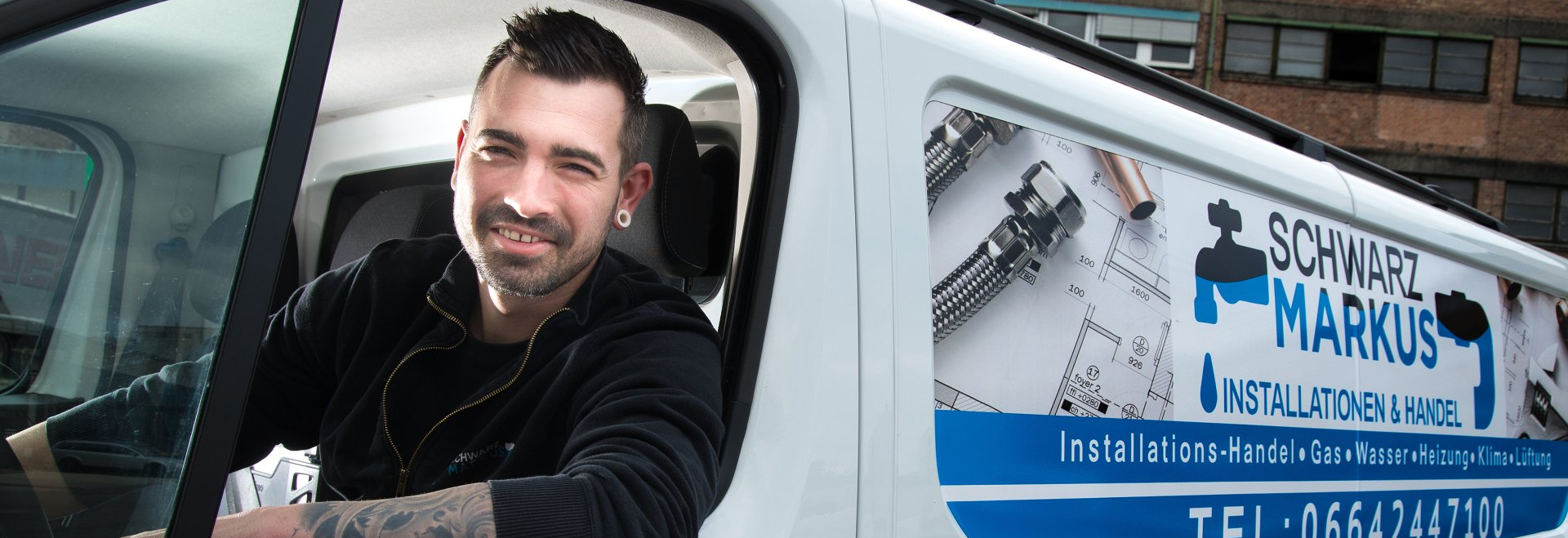 Schwarz Markus Lieferwagen