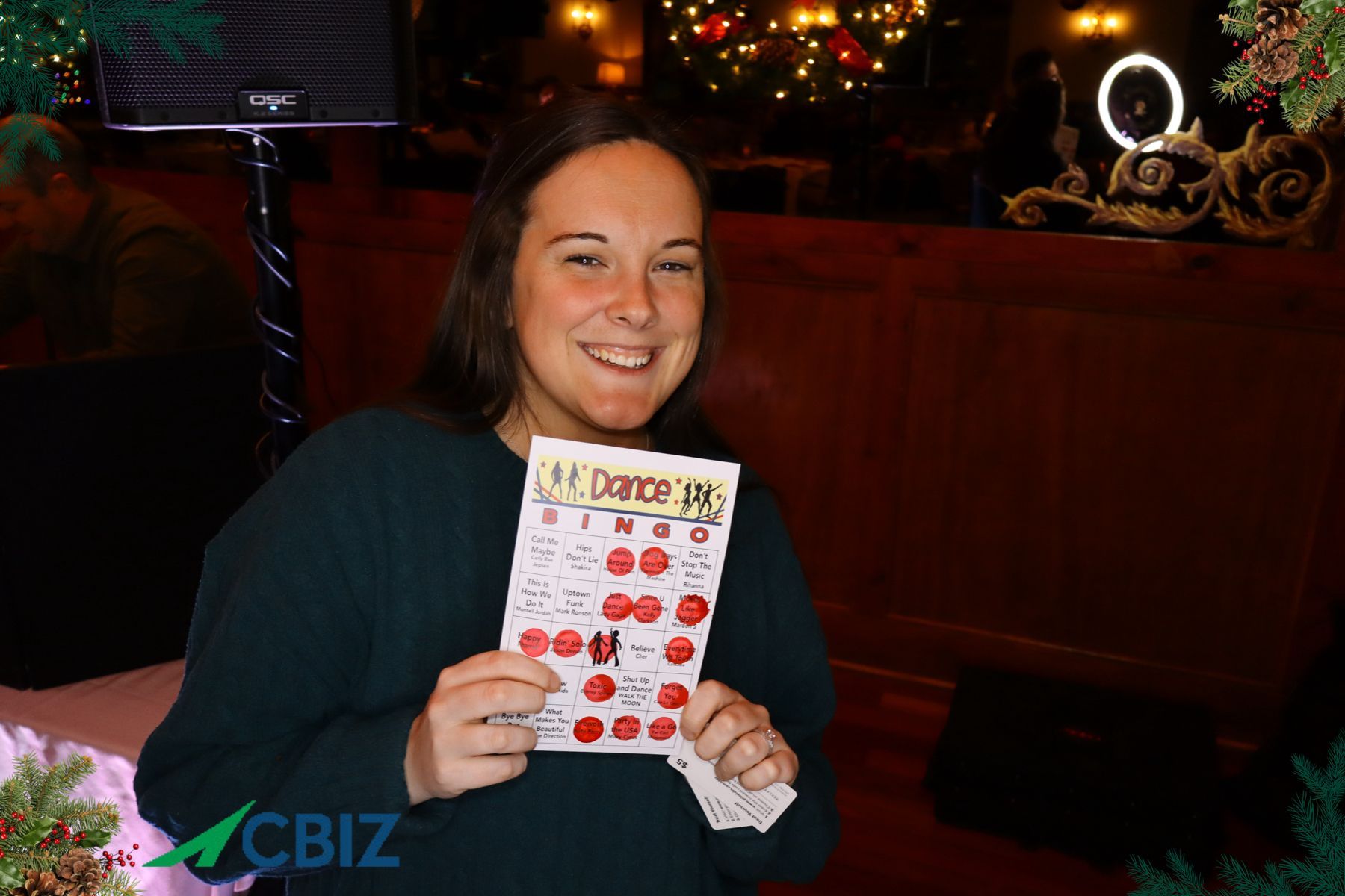 photo booth picture with music bingo winner at the Great American Pub in conshohocken