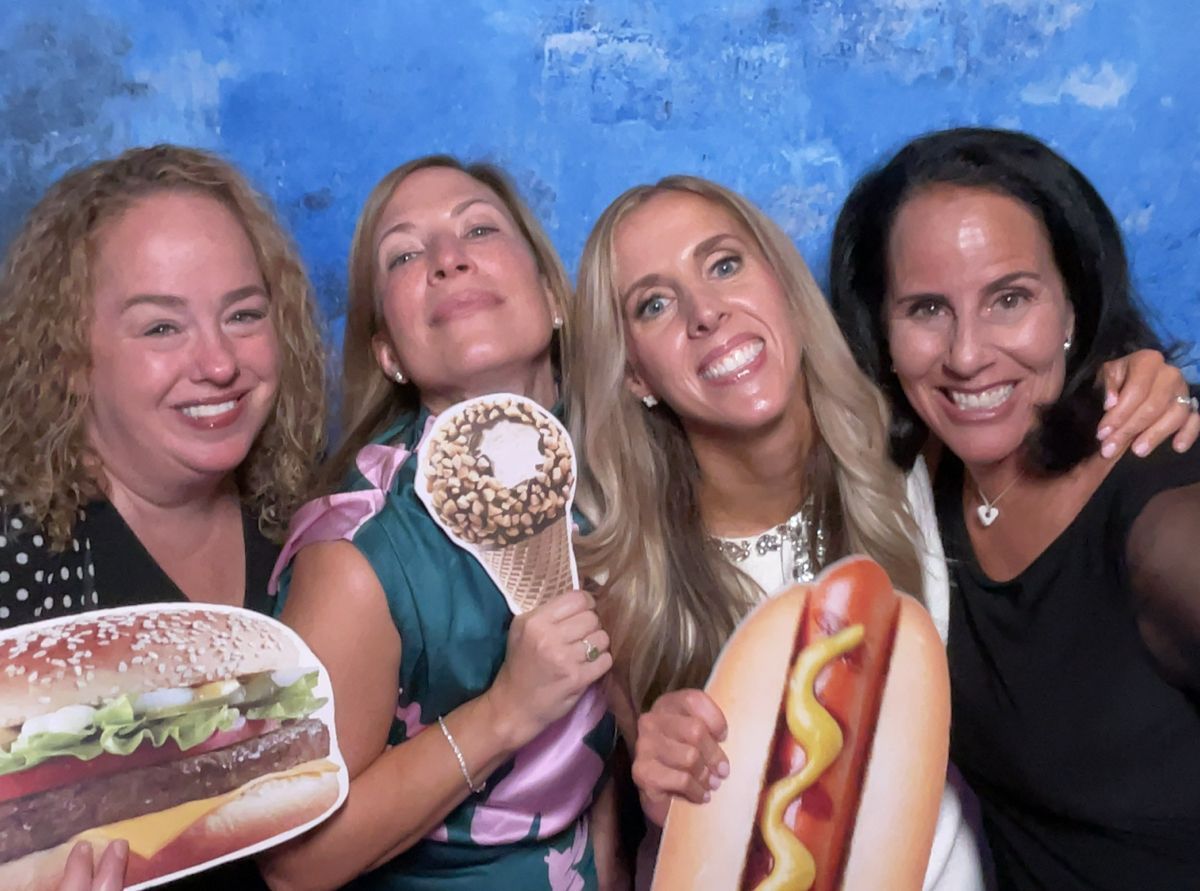 21 pips photo booth