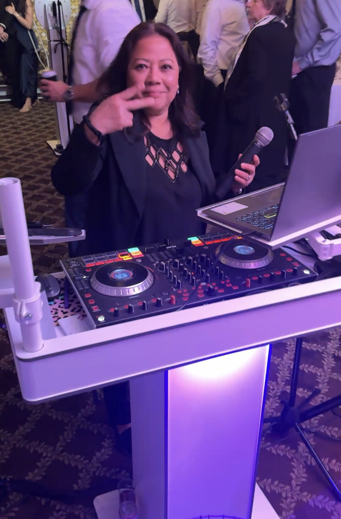wedding dj flourtown country club