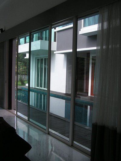 sliding glass doors 