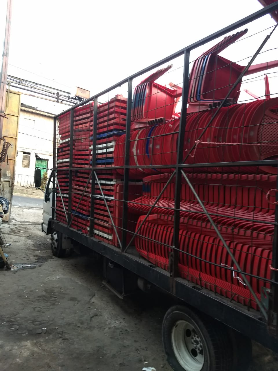 Recitodo camión con reciclaje