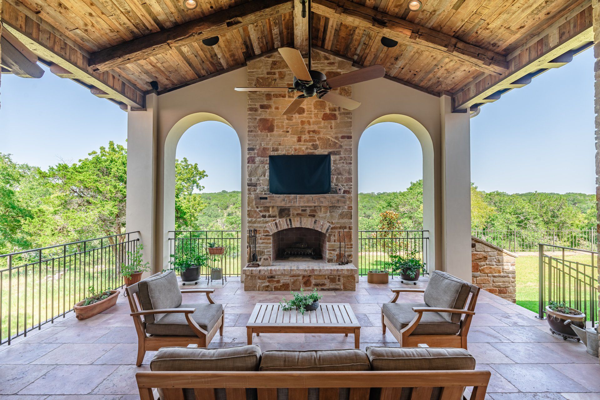 Exterior | Long Custom Homes | Georgetown, TX 78628