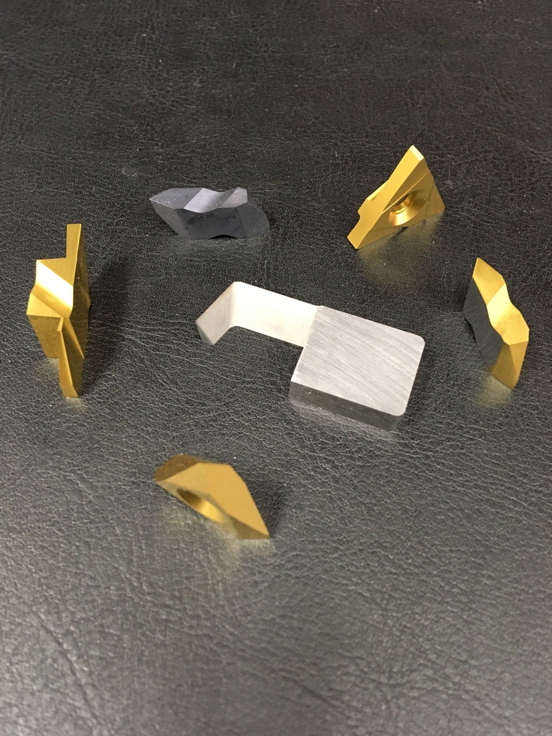 Custom Ground Carbide Inserts Madill Carbide Inc.