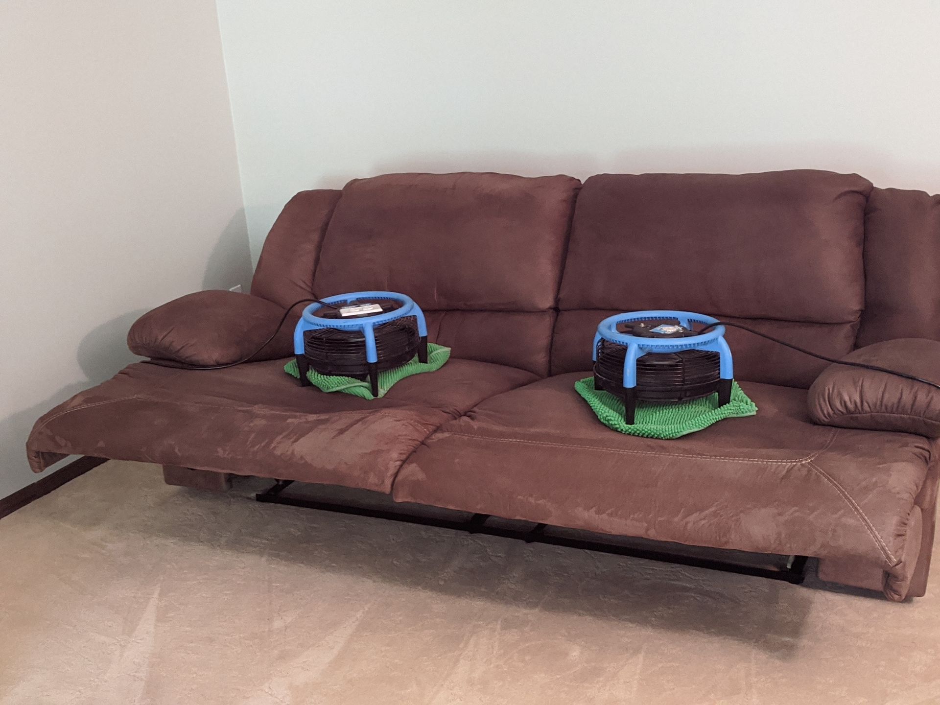 Couch dying with fans