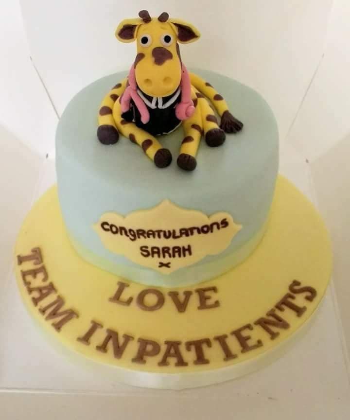 Giraffe cake congratulation