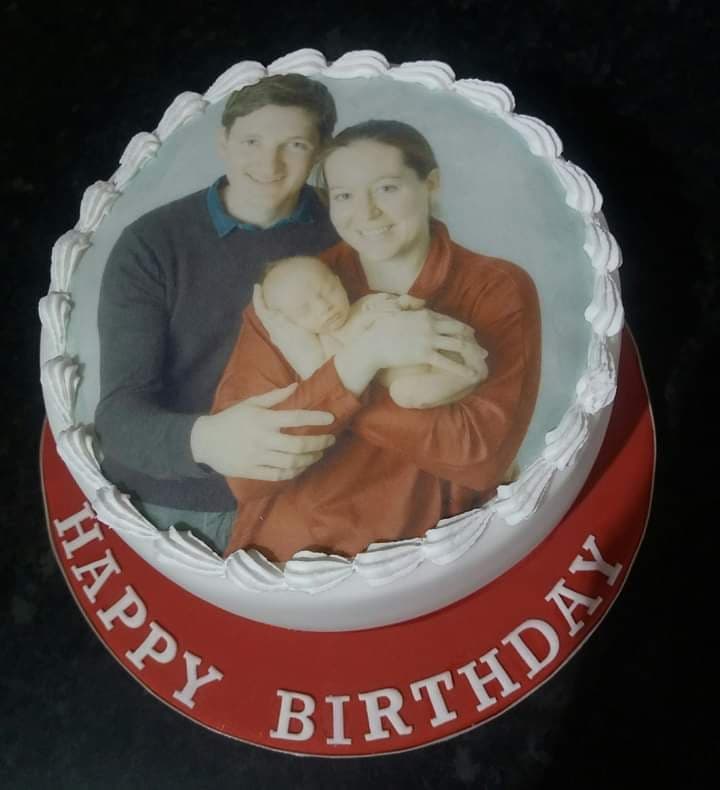 edible print birthday cake. Family photo