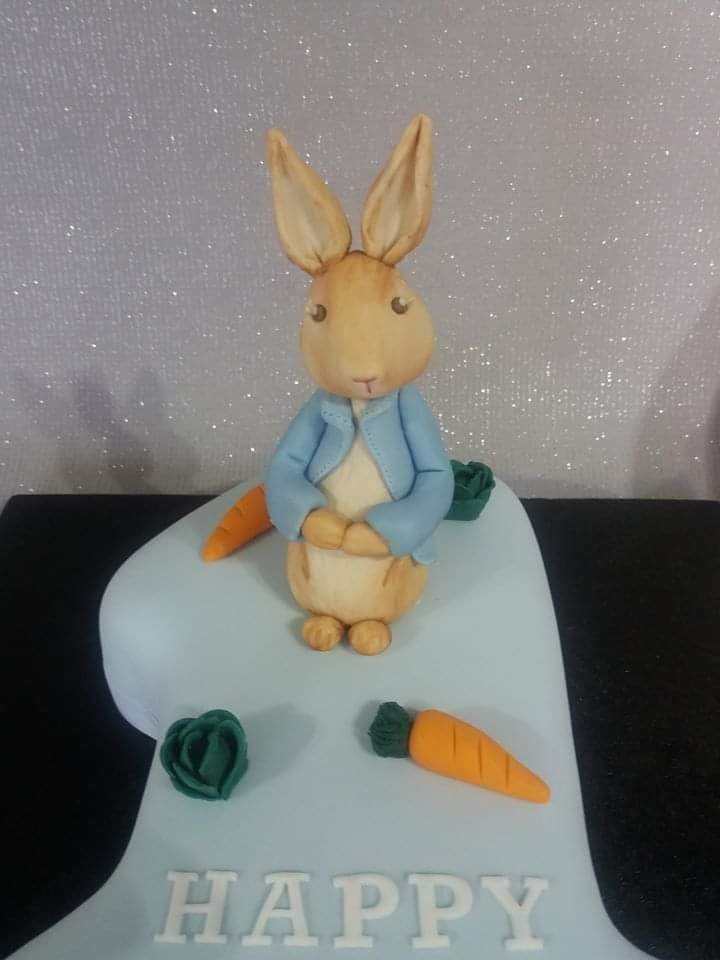 Peter Rabbit cake topper