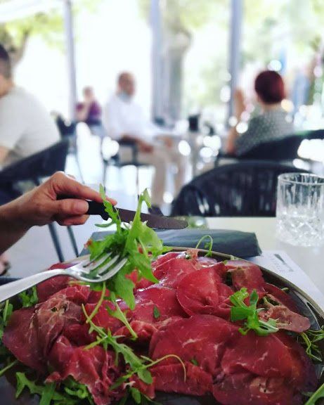 piatto freddo del bar per la pausa pranzo