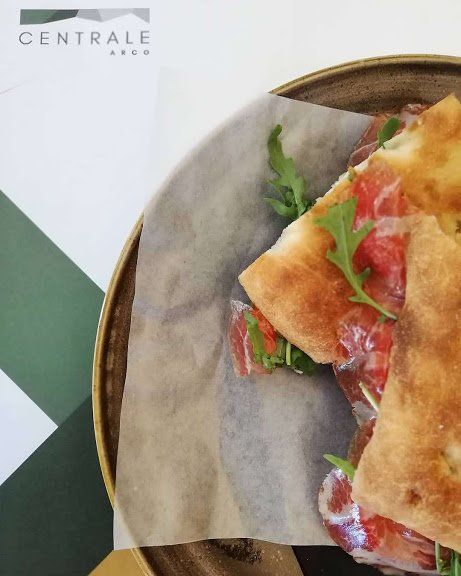 focaccia per pausa pranzo al bar