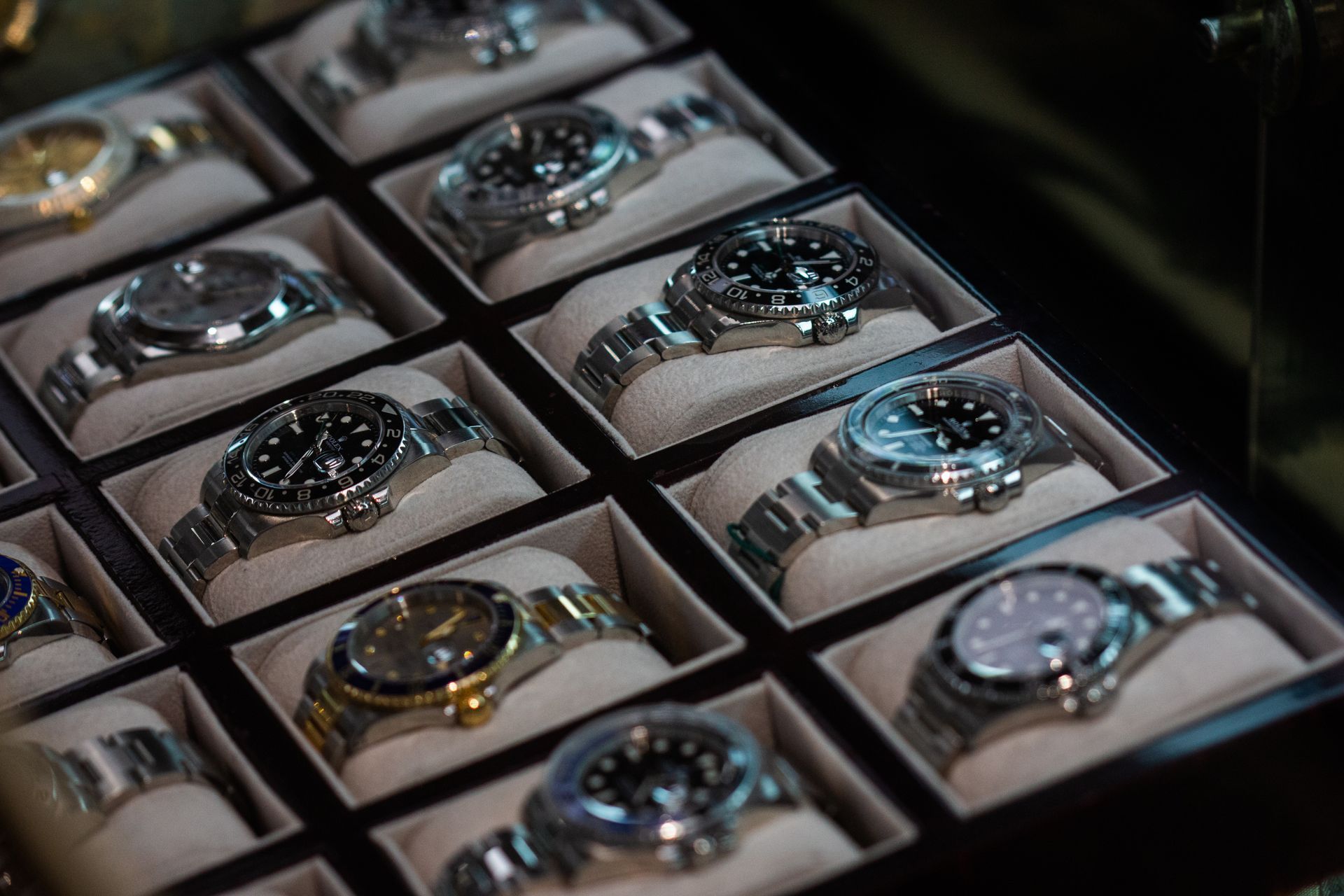 There are many different types of watches in this box.