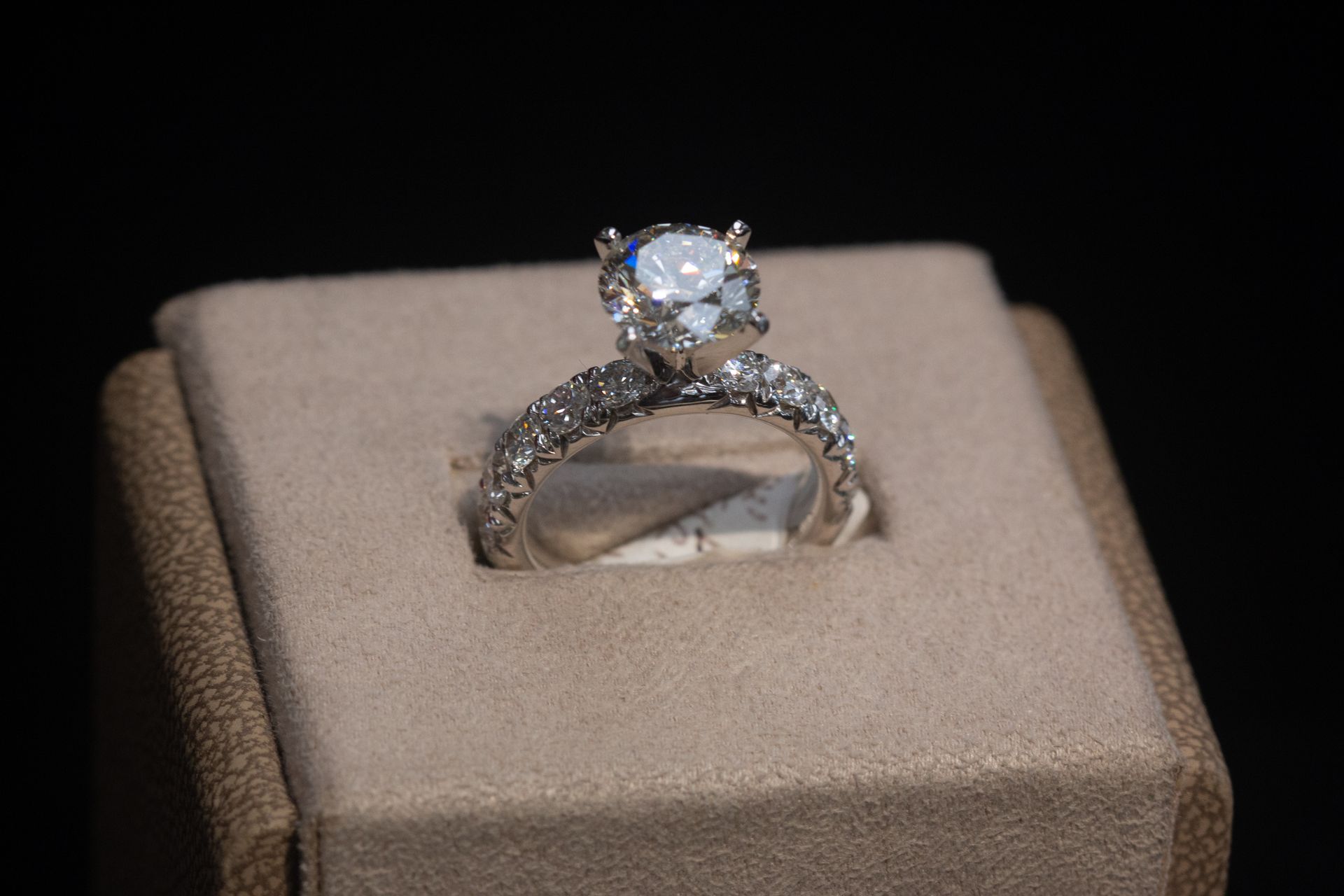 beautiful diamond ring