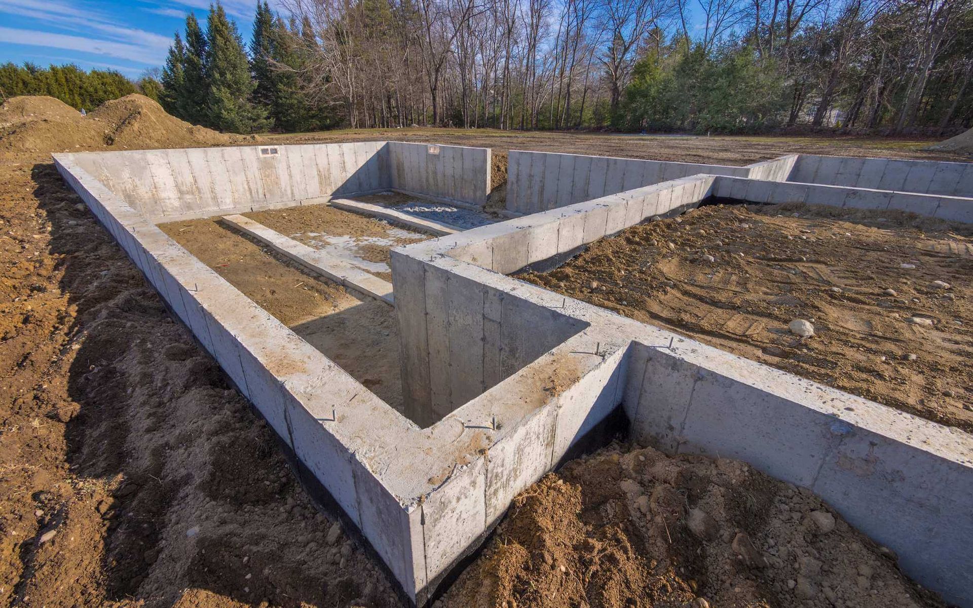 concrete house foundation and footing done by Naples Concrete Solutions pros