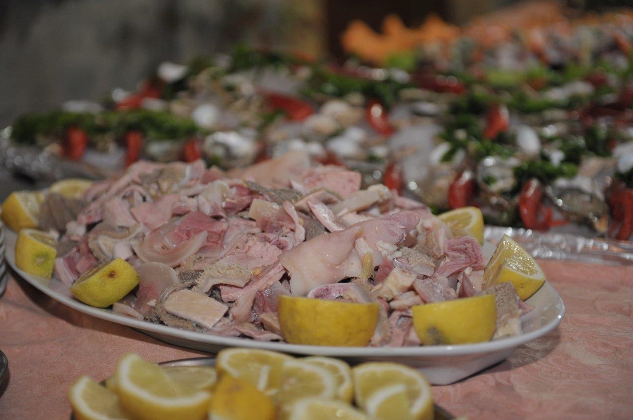 catering con piatti tipici