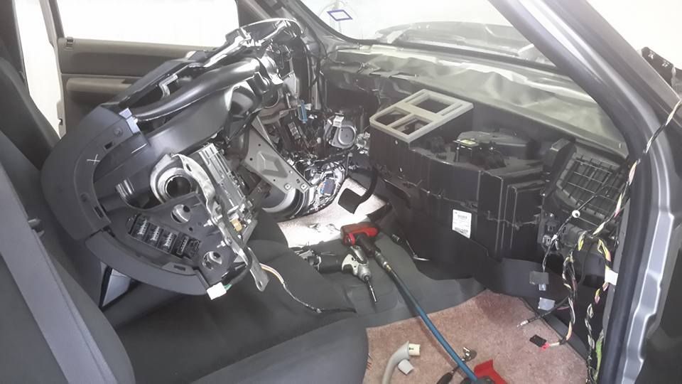Dashboard And Electrical System Service | Ric Henry Auto Service