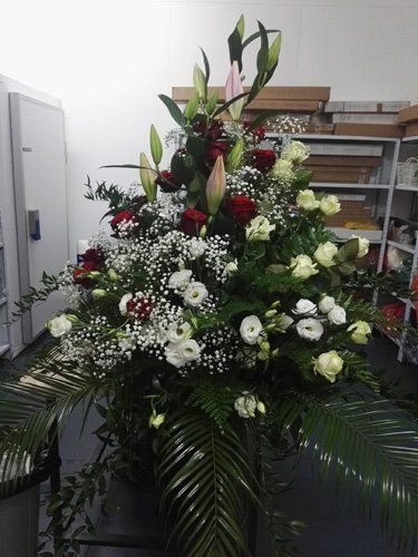 fiori per allestimento funerale