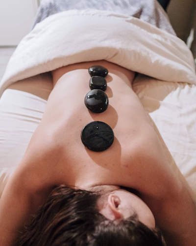 Hot Stone Massage chicago spa