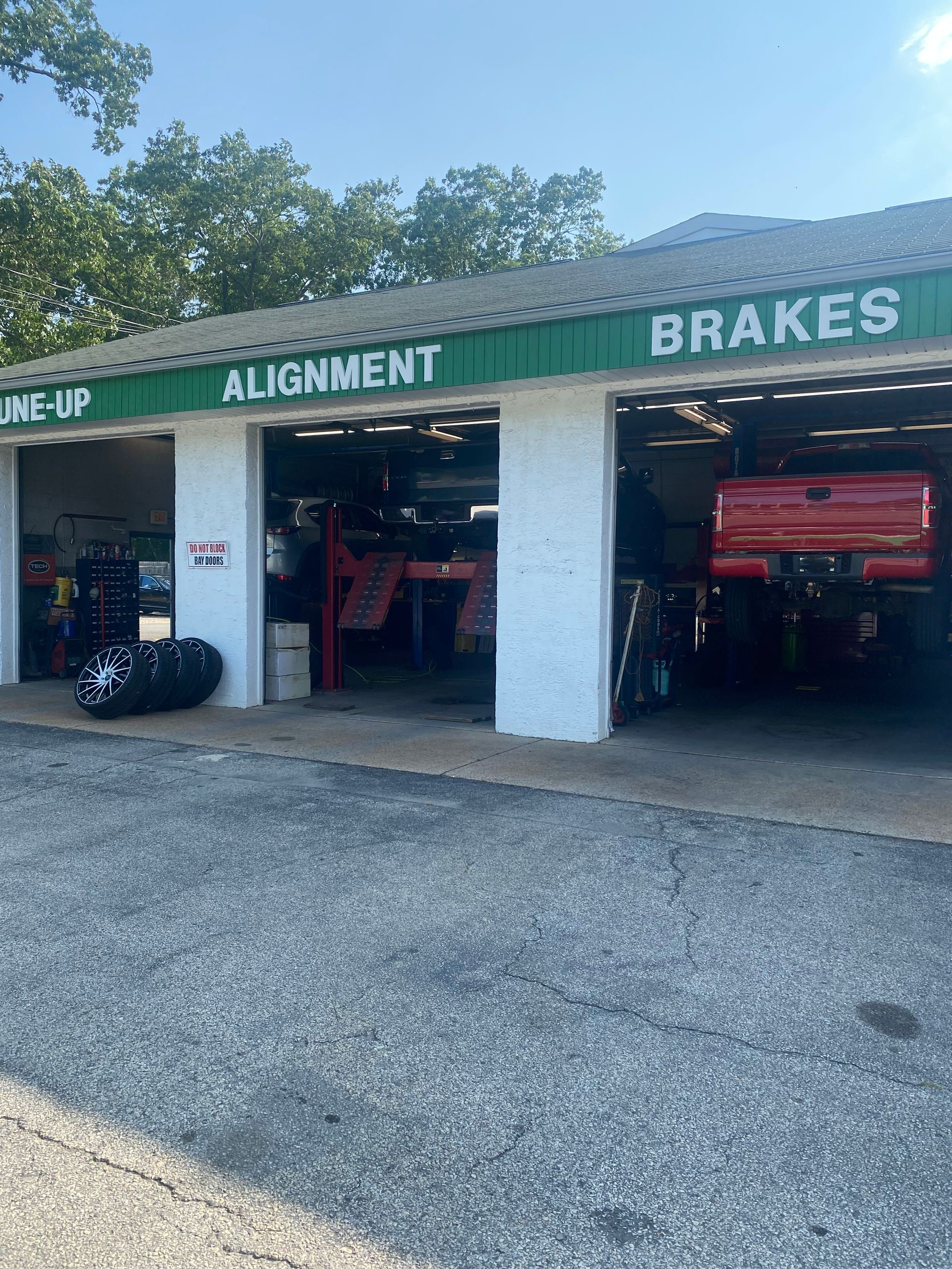 shop front open bays | Red Lion Express Lube and Auto