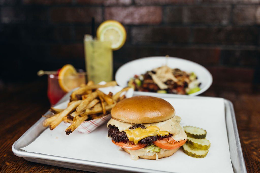 Duke’s on the Boulevard Is Serving Flavorful Smash Burgers, Savory Entrees, & Awesome Appetizers in Jefferson City, MO