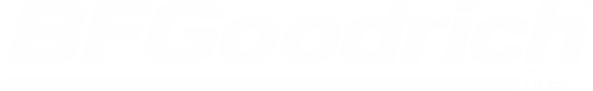 Logo Michelin en letras blancas.