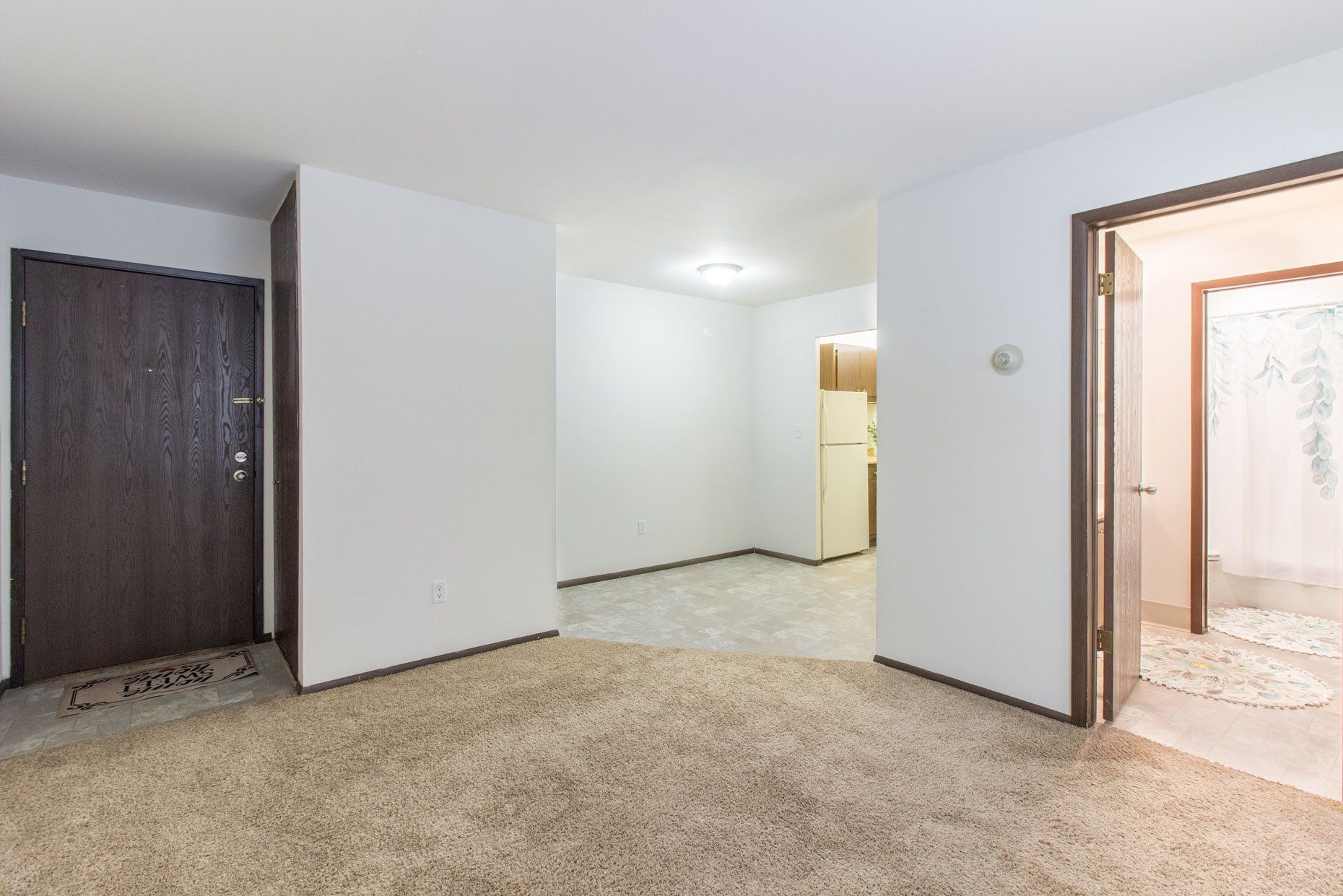 Apartments for Rent in Milwaukee, WI Near UWM