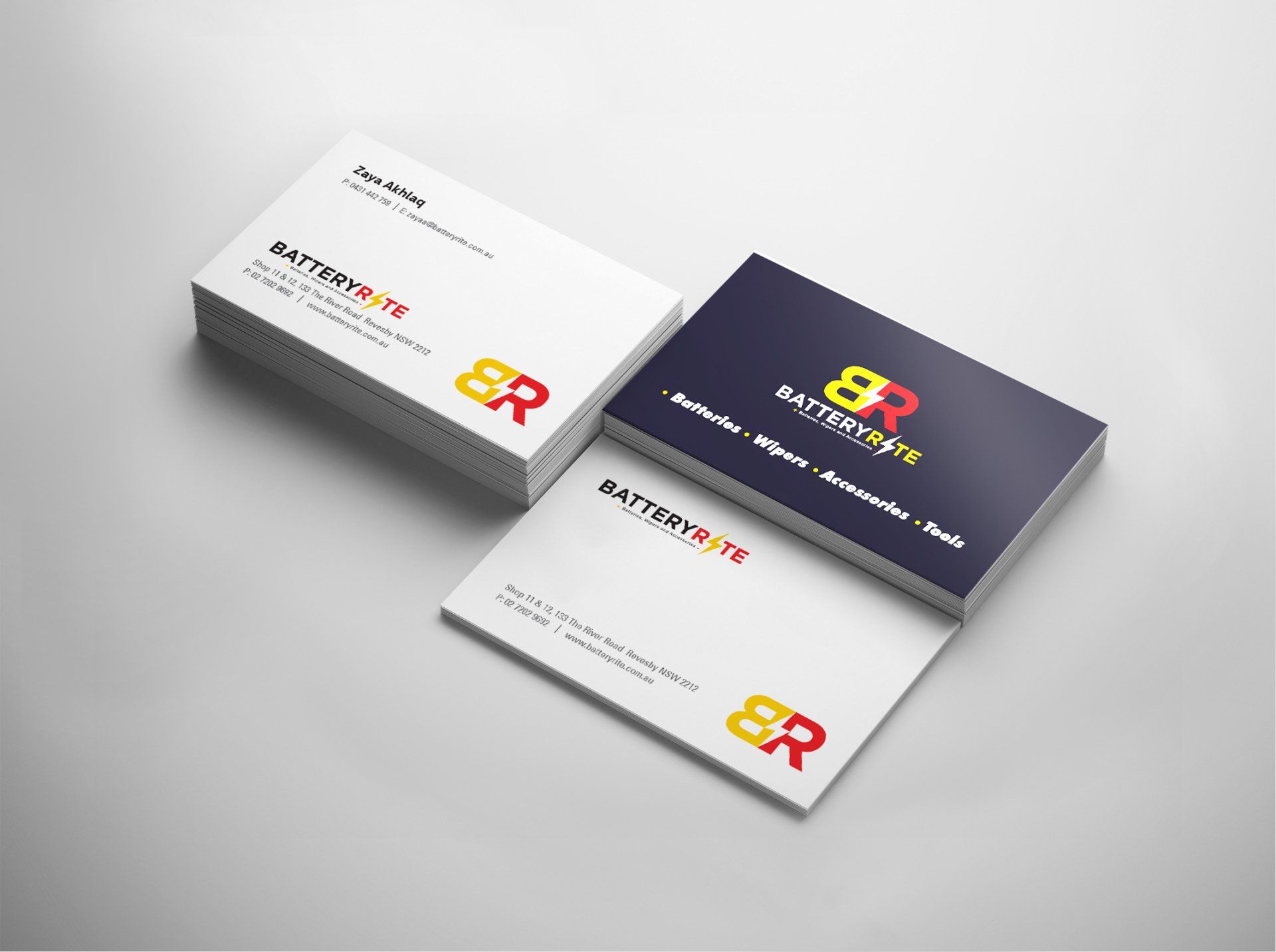 A stack of business cards with the letter r on them