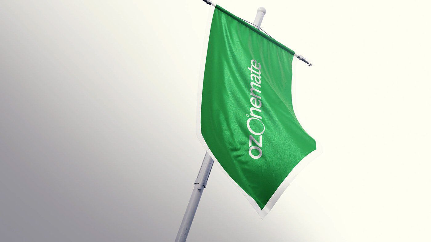 A green flag with the word az on it