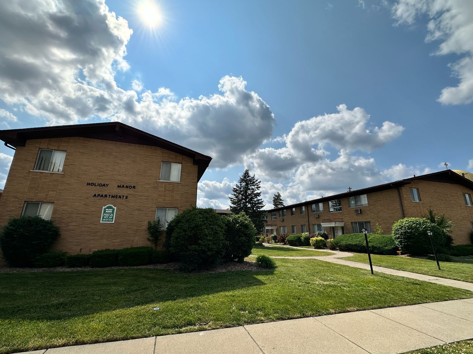 photo of the approach to the building