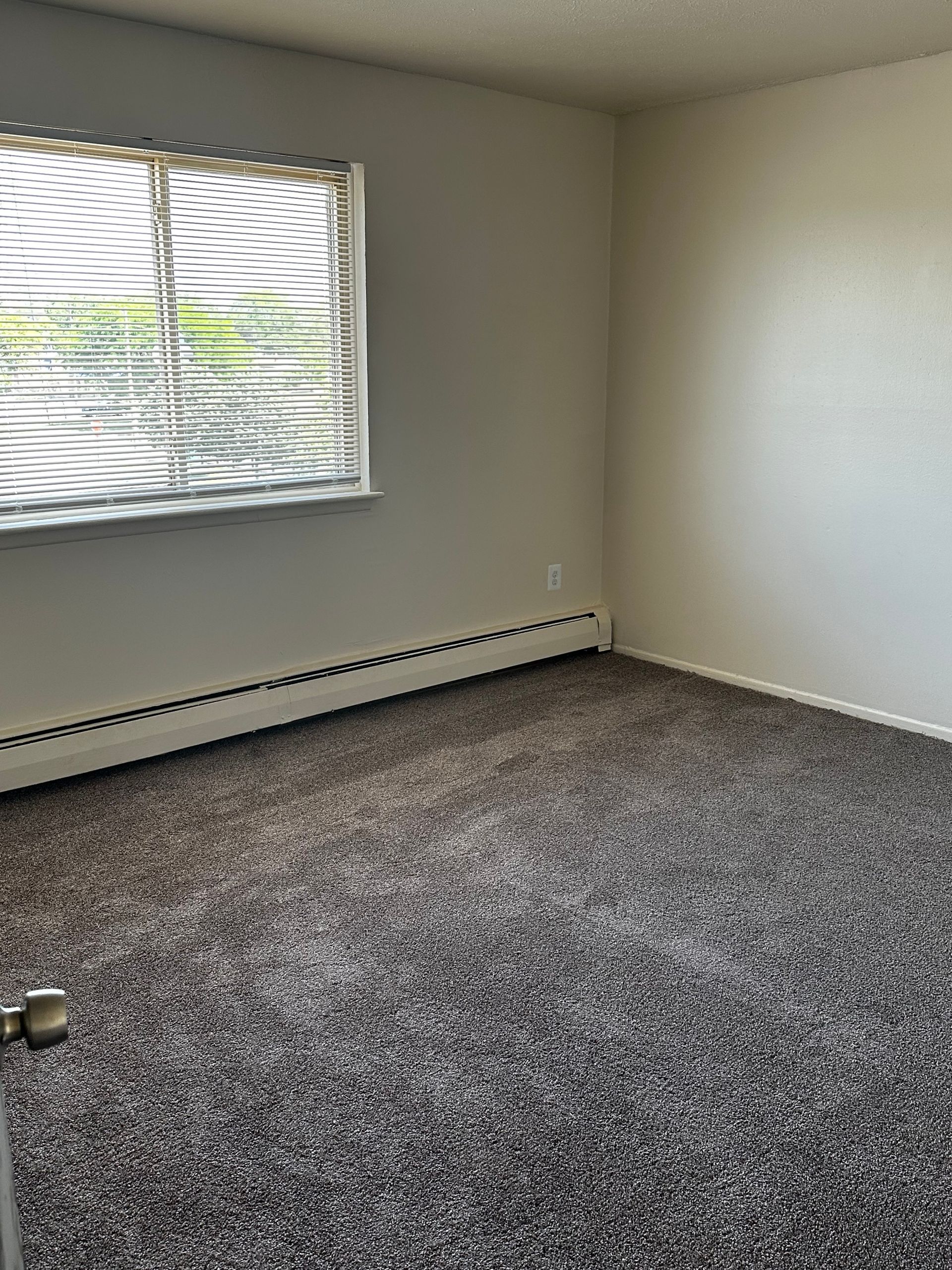 Bedroom photo alternate angle