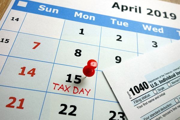 Calendar And Tax Form — Baton Rouge, LA — Elite Financial Services, LLC