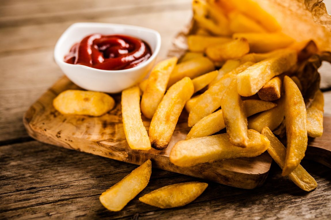 Patate fritte con ketchup