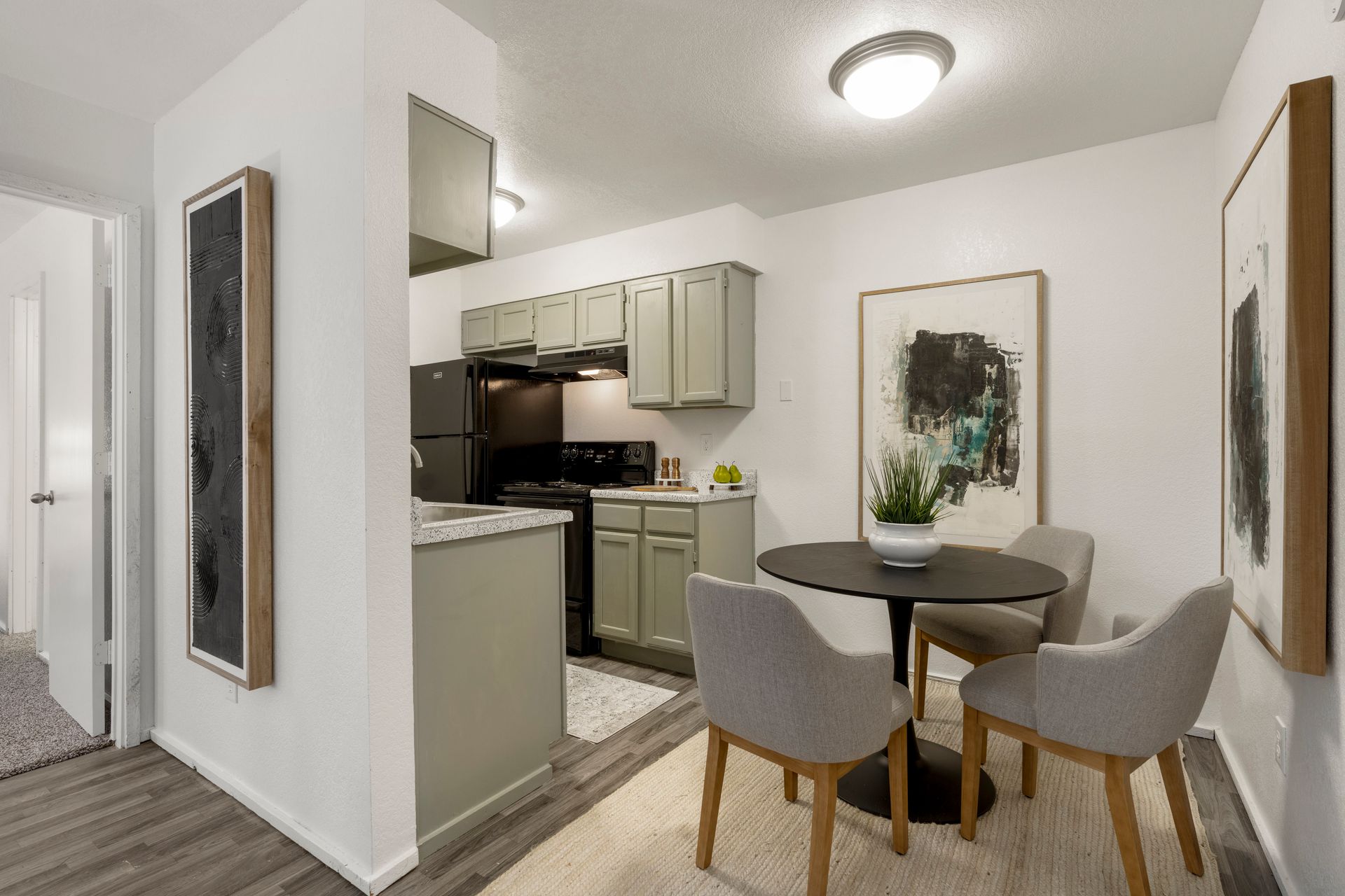 Hampton woods apartments living room 1