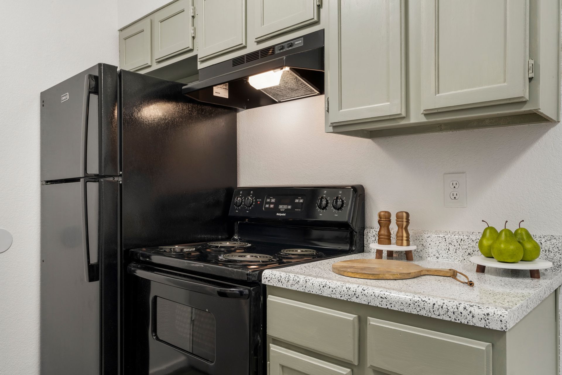 Hampton woods apartments kitchen 1