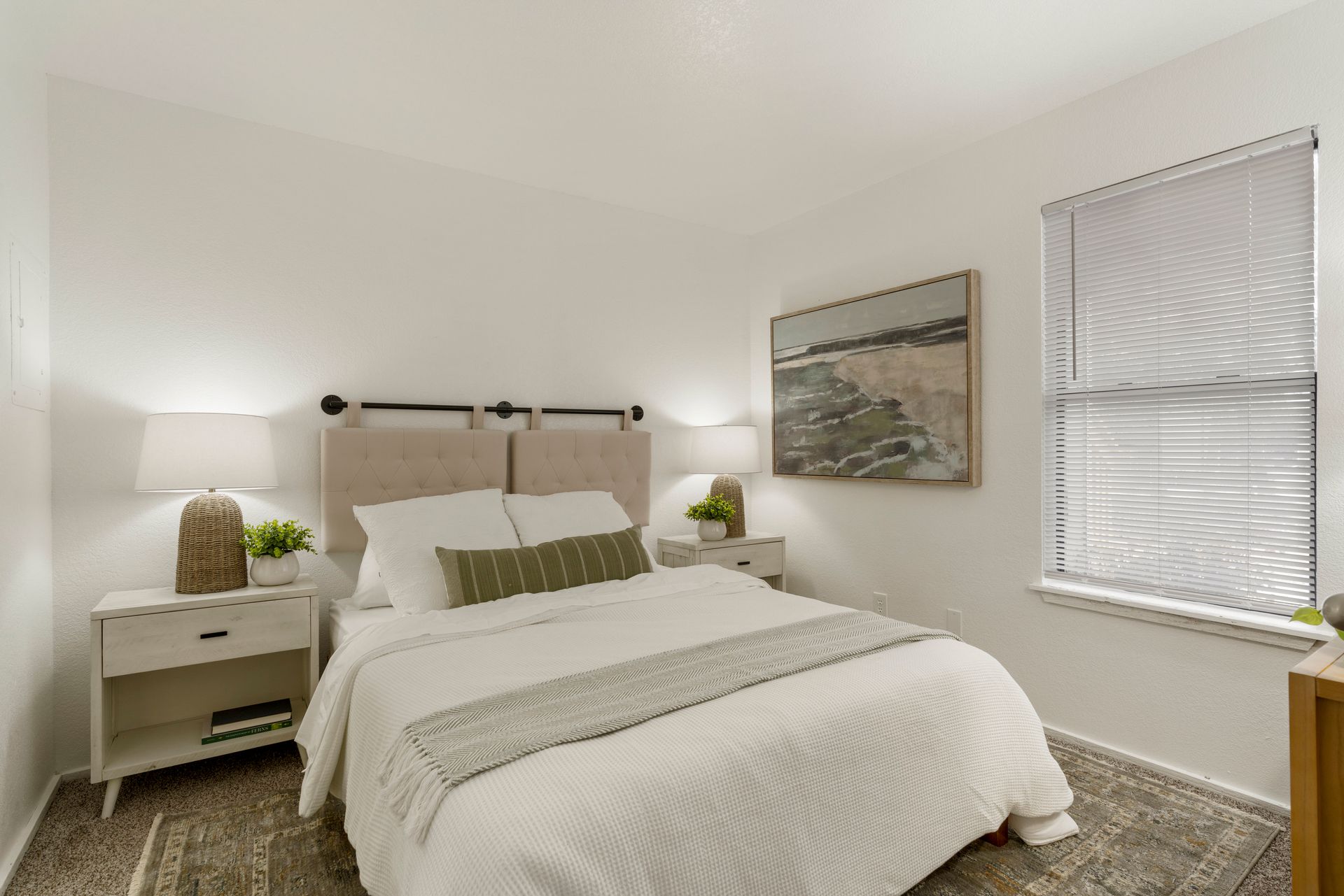 Hampton woods apartments bedroom