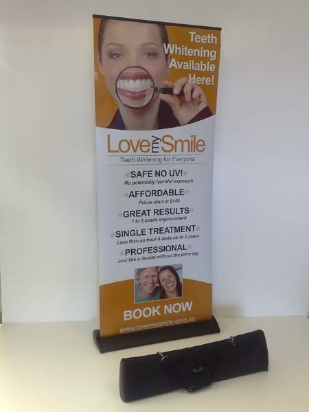 love my smile pull and show banner