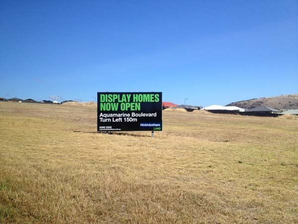 display homes billboard sign