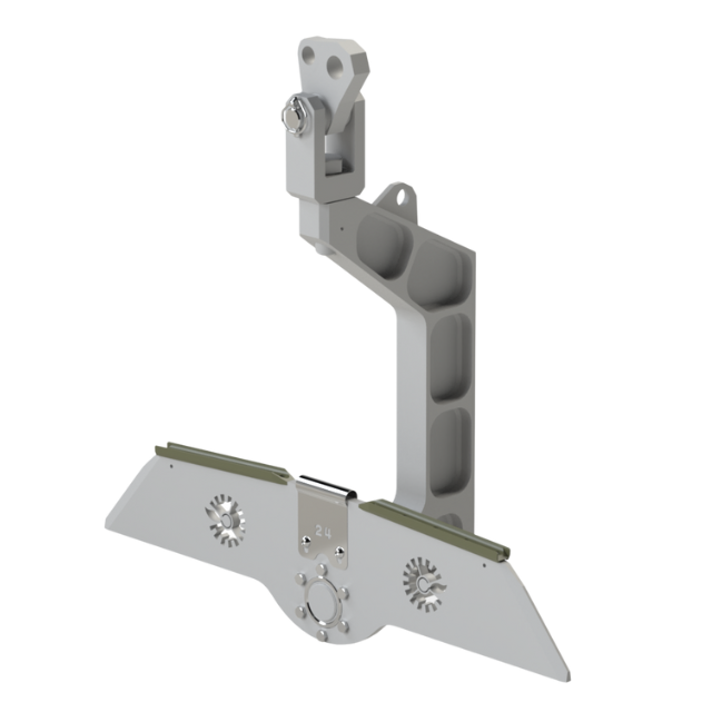 Meccanismo aratro argentato con braccio girevole e lama.