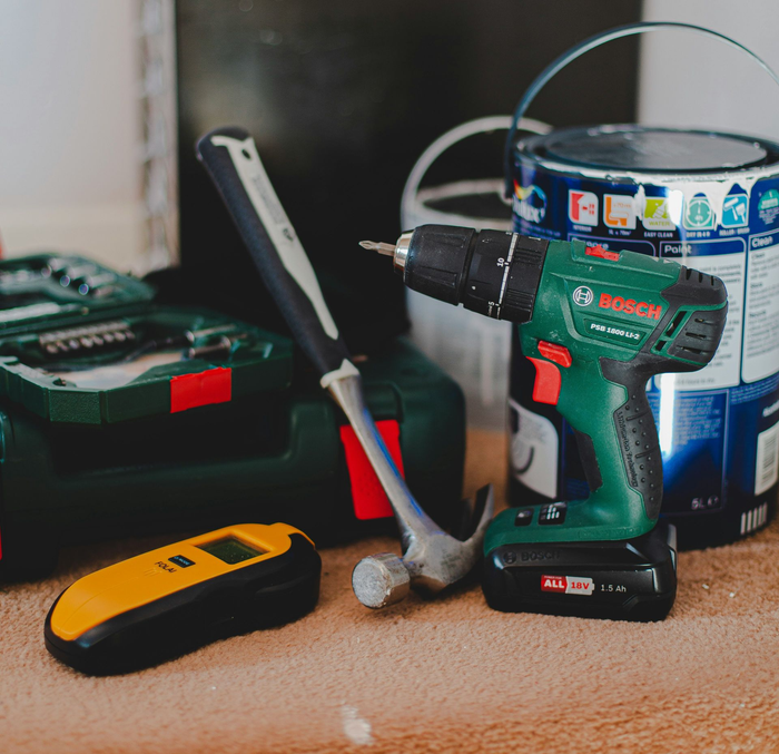 Person looking up stats on computer