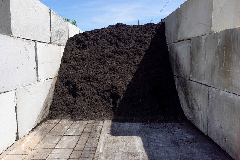 Mulch Landscape — Freehold, NJ — Paver World