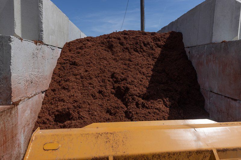 Red Mulch — Paver World — Freehold, NJ
