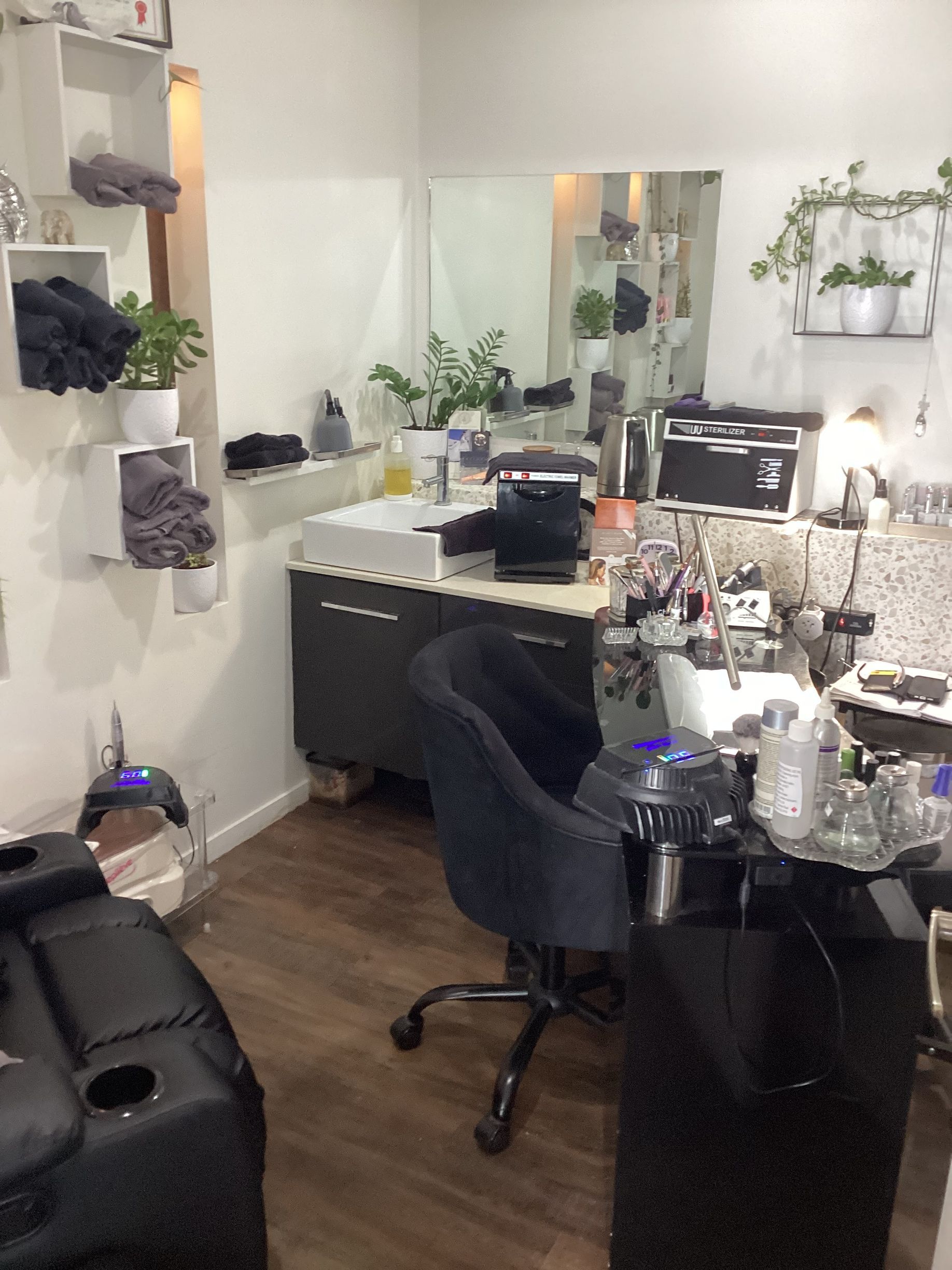 Salon — Nailz By Dezign In Proserpine, QLD