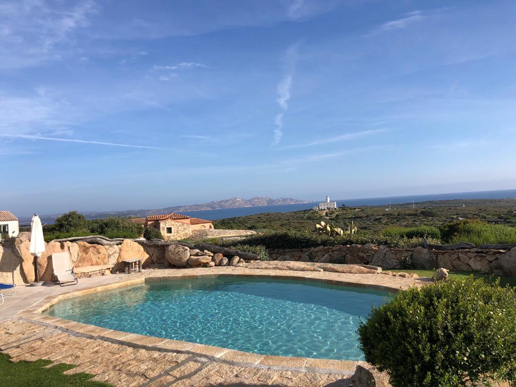 piscina piccola all'aperto