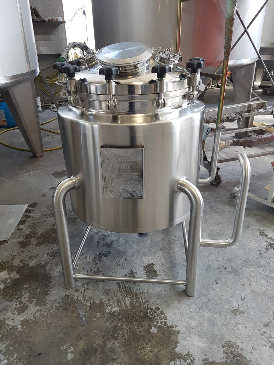 serbatoio per sostanze chimiche