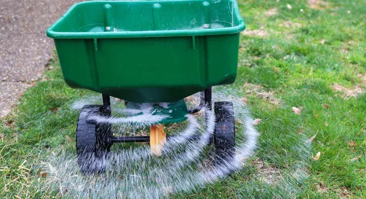 lawn-fertilization-and-weed-control-in-pinehurst-nc