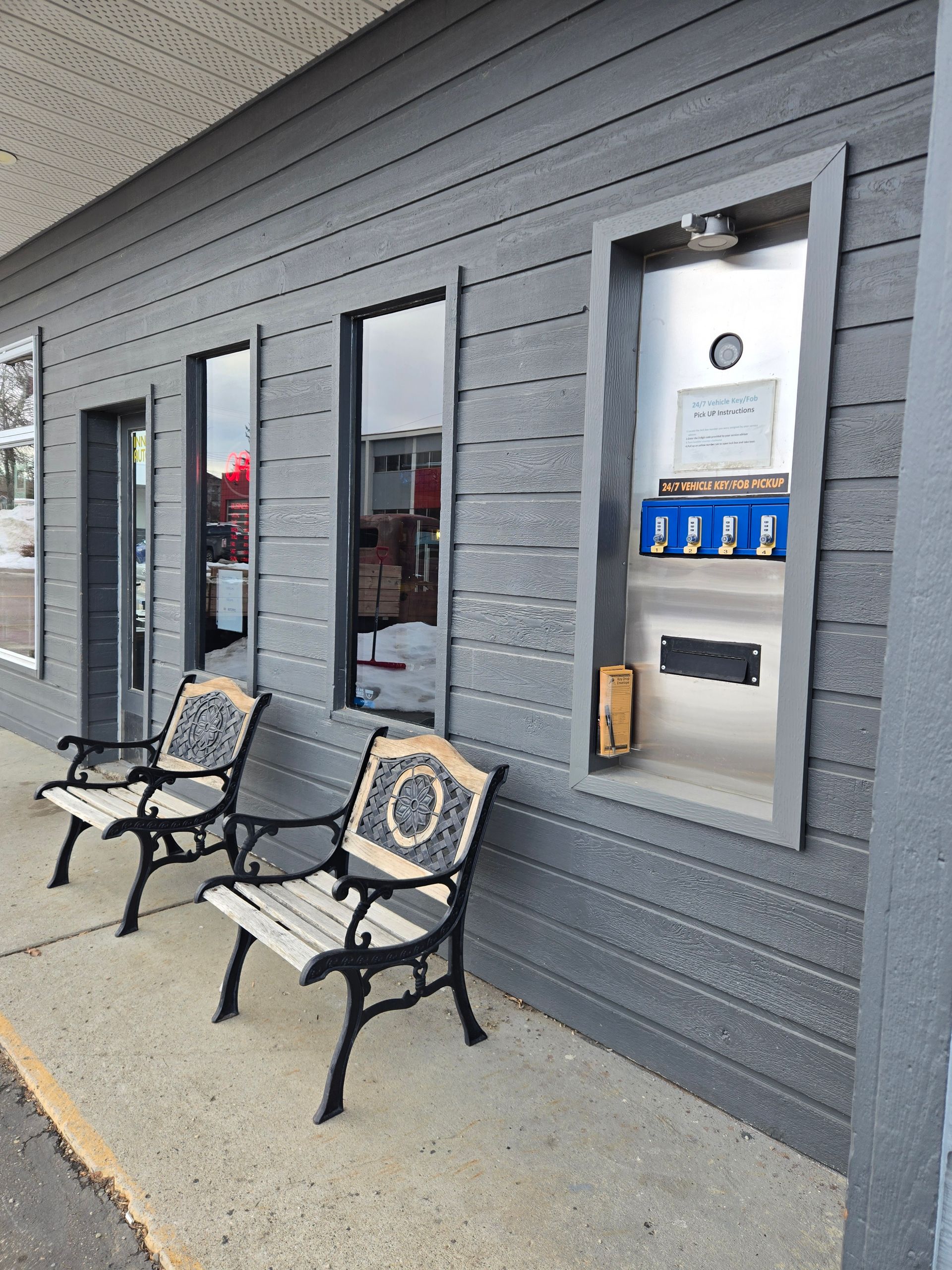 Courtesy Vehicle Pickup/Dropoff