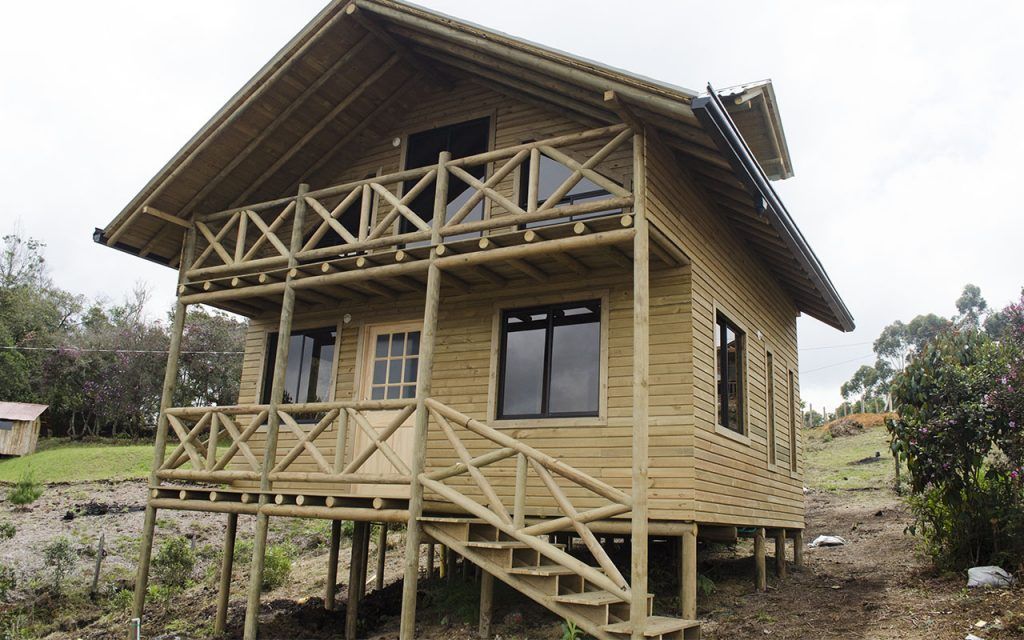 Maderas y Aserríos Nariño, Venta de Guadua, Madera Estructural e Inmunizada en todas las dimensiones en Bello.