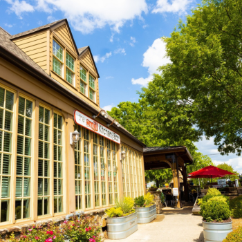 Outdoor dining Roswell