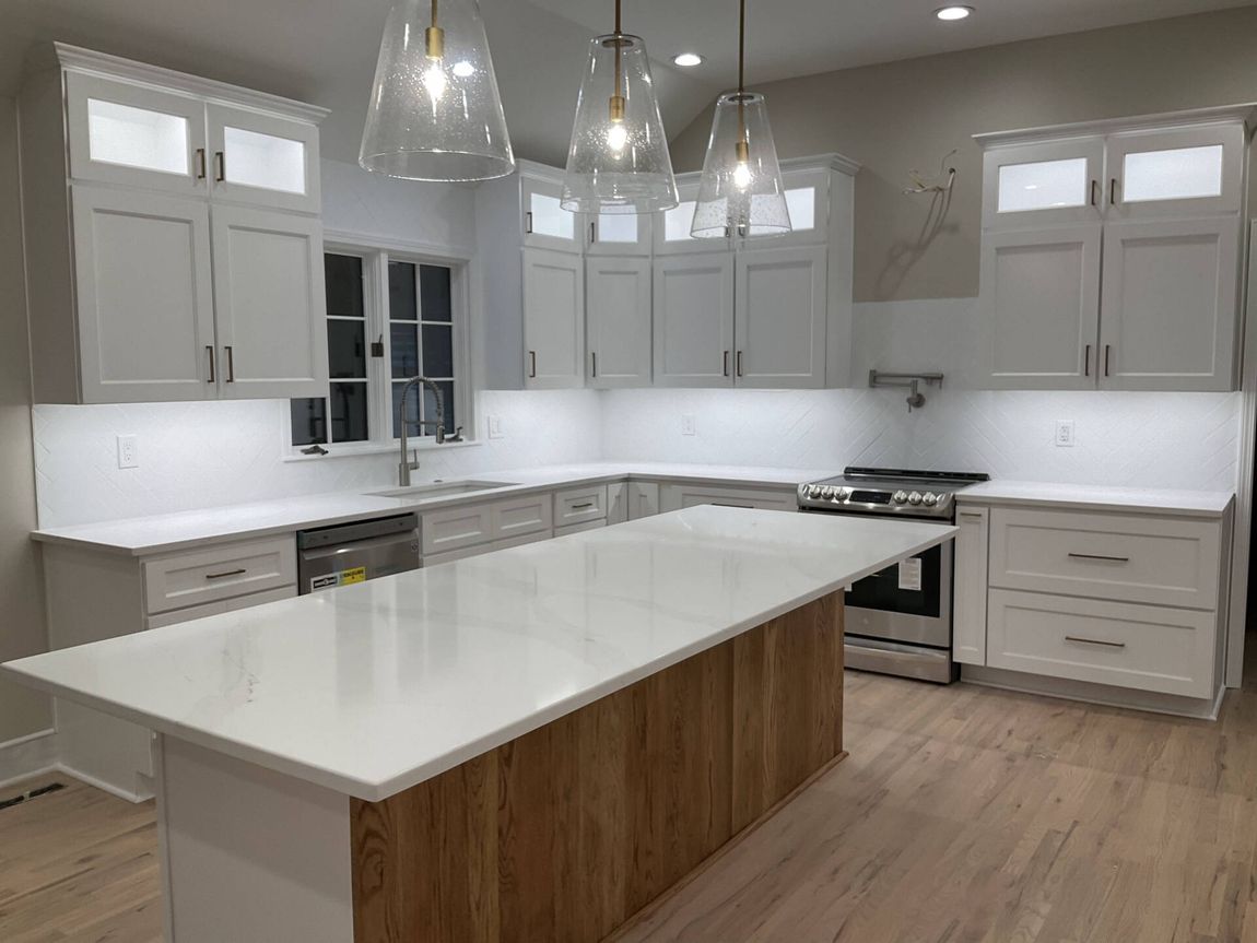 Accent Remodeling & Renovations Overland Park Kitchen & Bath remodelers