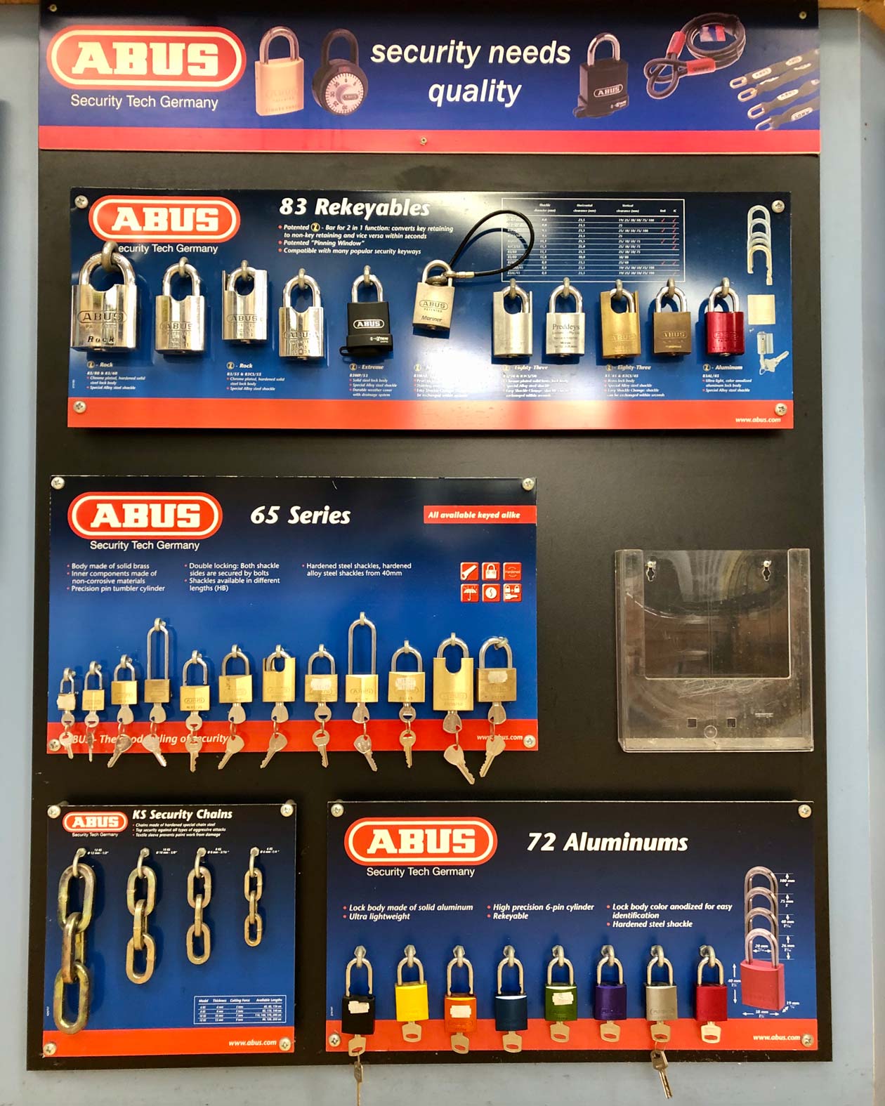 abus-padlock-display