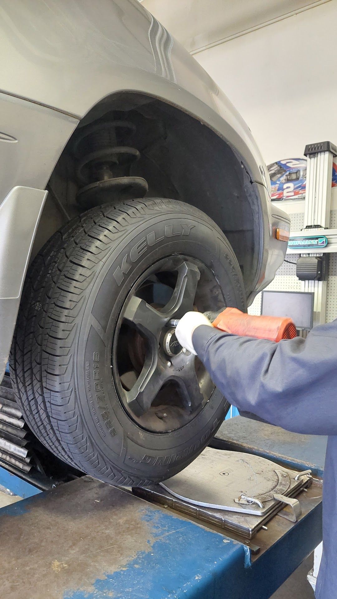 Mechanic working on Tires | Leon's Automotive